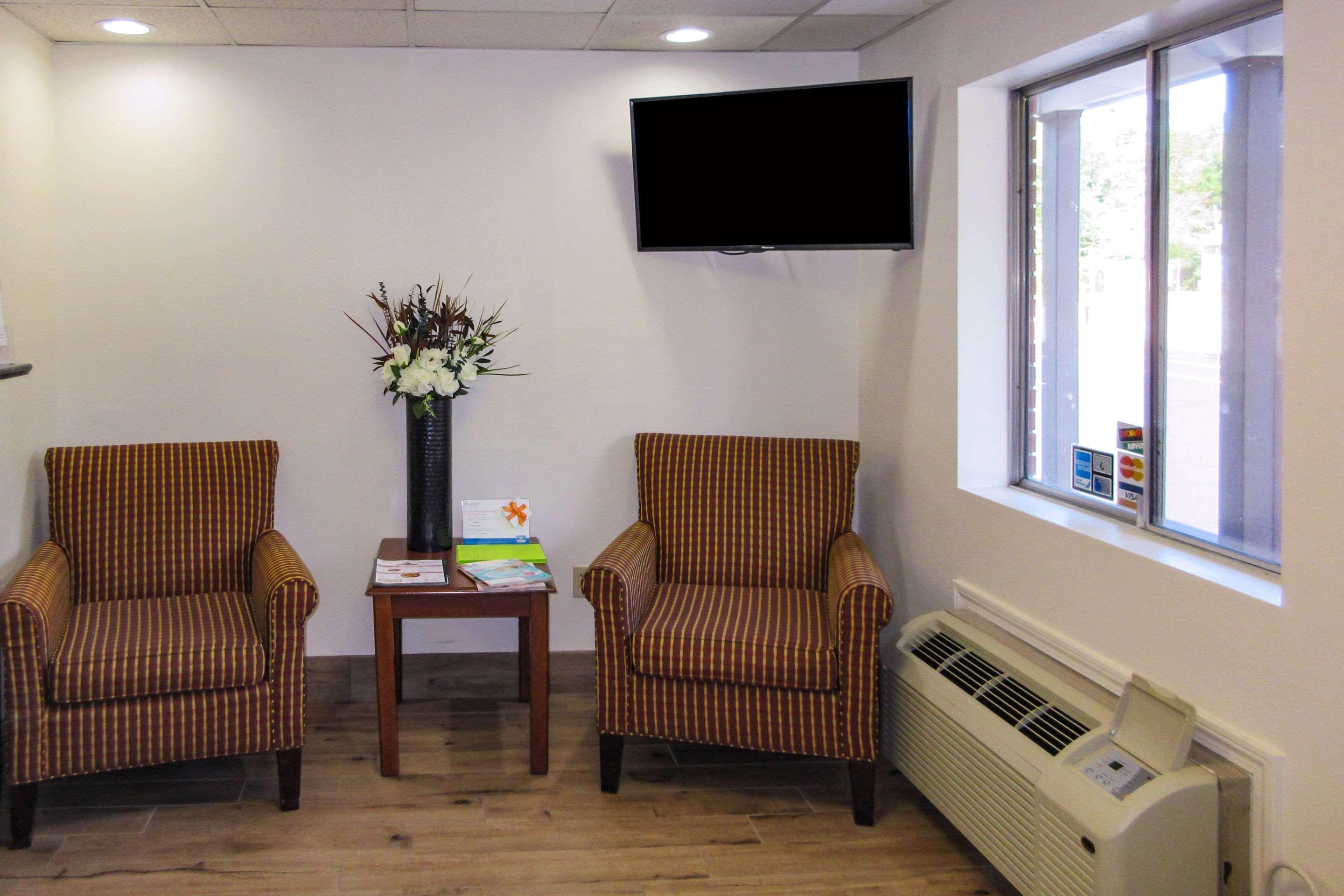 Rodeway Inn Swansea Εξωτερικό φωτογραφία