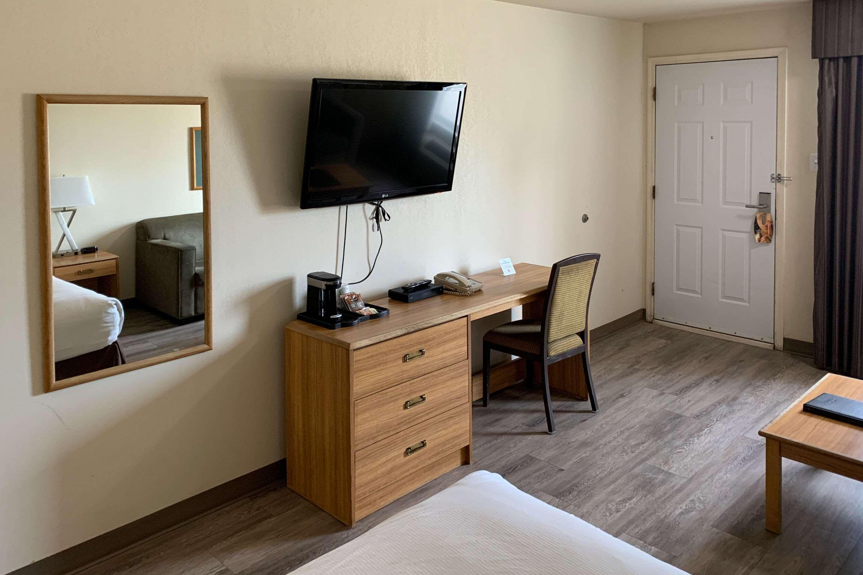 Rodeway Inn Swansea Εξωτερικό φωτογραφία